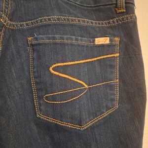 Seven7 Jeans